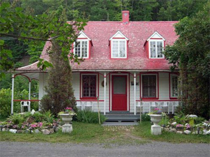 Maison natale de Luois Frechette / Boyhood home of Louis Frechette